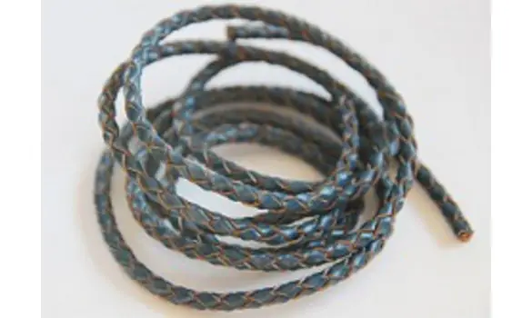 Cuir tressé 3mm marine