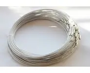 Tour de cou câblé blanc