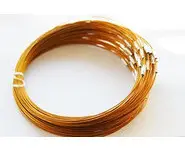 Tour de cou câblé caramel